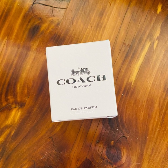 NEW Coach Eau de Parfum for Women — Light Pink Bottle with Gold Cap - Picture 2 of 4